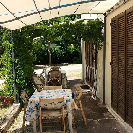 Apartment P054 - Porto Recanati, Comodo Trilocale Con Patio Esterno